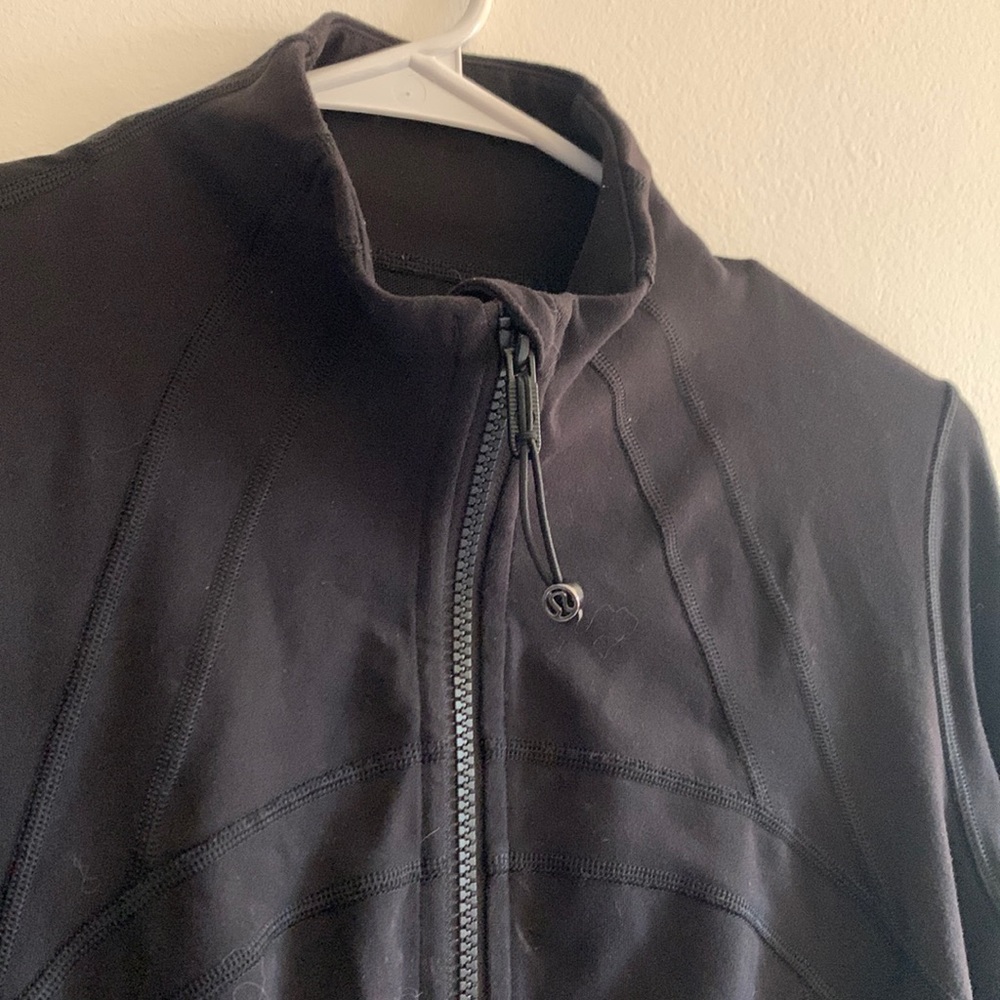 COPY - COPY - Black Define jacket, Lululemon. No low balling